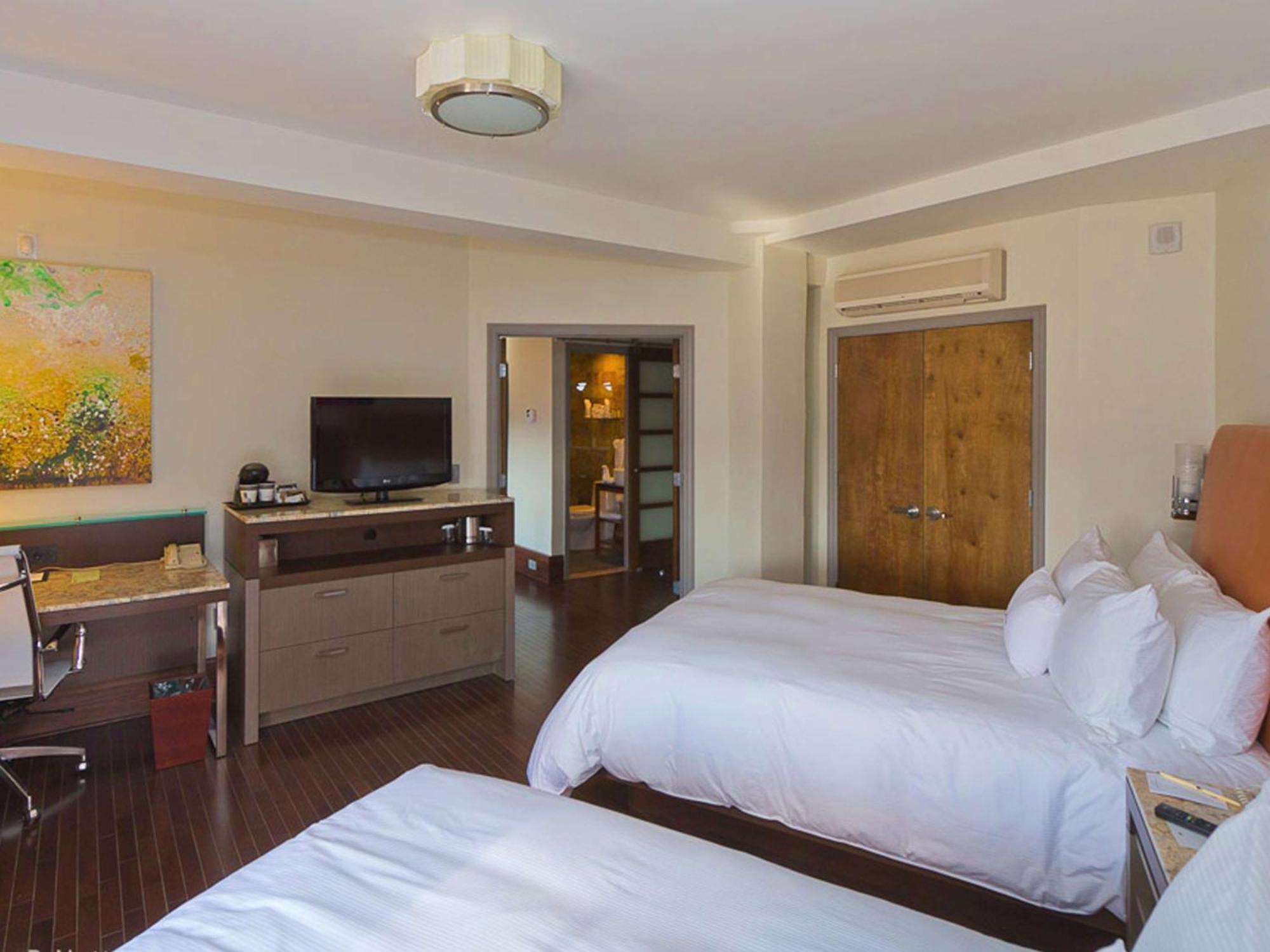 The Tudor Arms Hotel Cleveland - A Doubletree By Hilton Екстер'єр фото